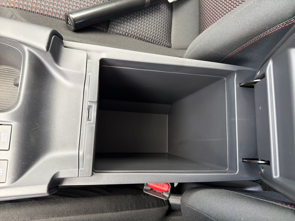 New 2026 Nissan Sentra SR 4D Sedan