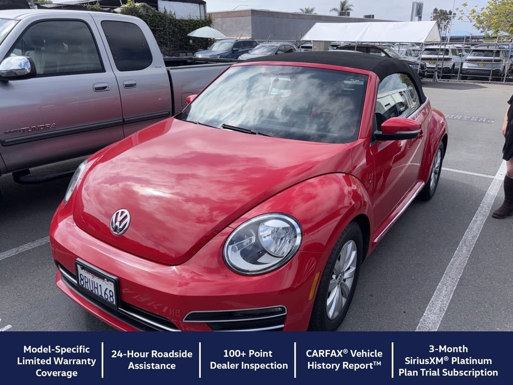 2018 Volkswagen Beetle 2.0T S Convertible Auto's photo