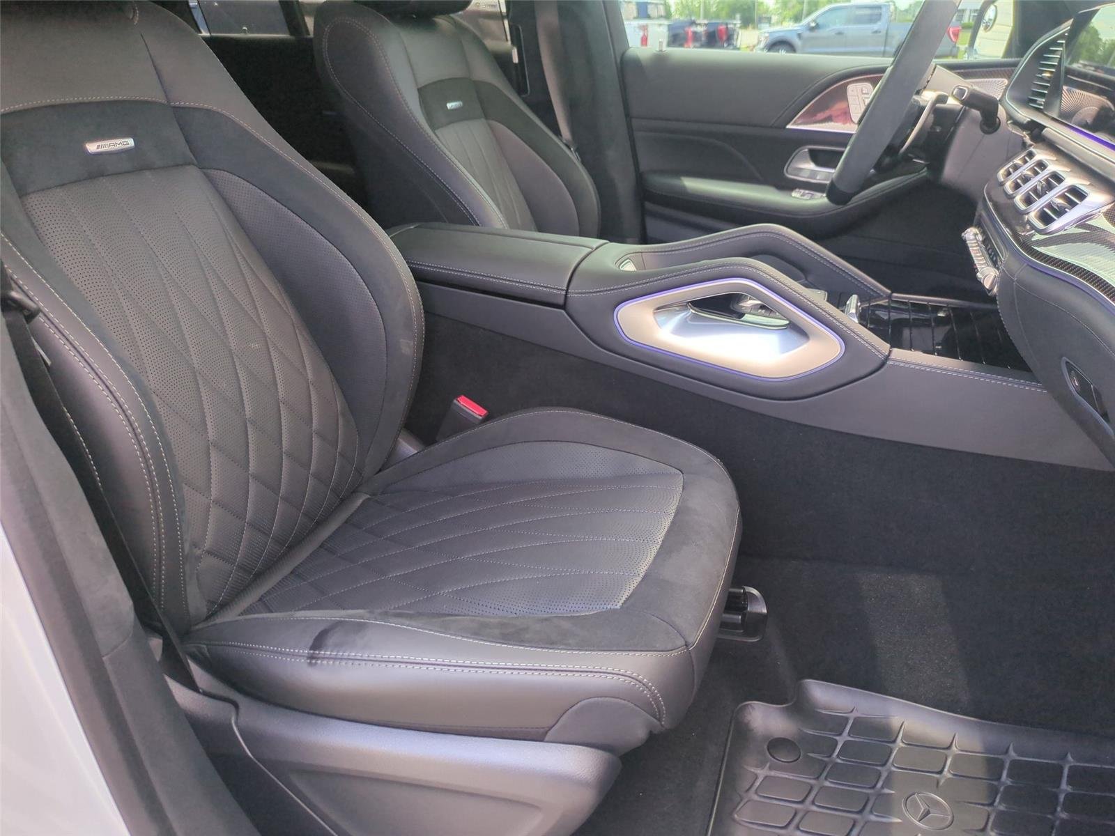 Used 2025 Selenite Grey Metallic Mercedes-Benz AMG® GLE 63 S image 39