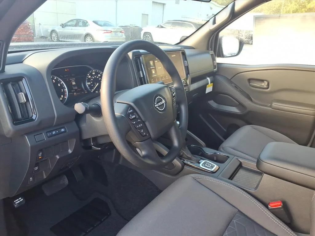 2026 Nissan Frontier SV - Photo 15