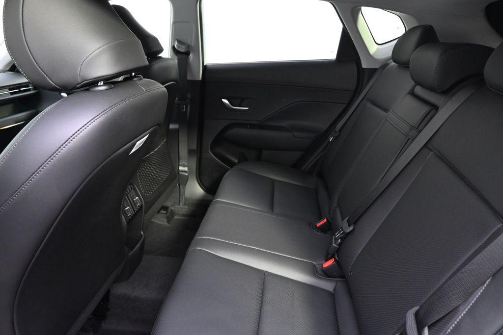 New 2026 White Hyundai SEL Premium AWD image 21