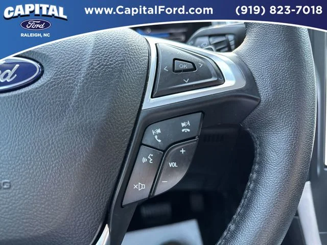 Used 2024 White Ford SEL image 25