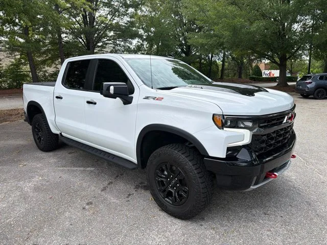 Used 2023 White Chevrolet ZR2 image 7