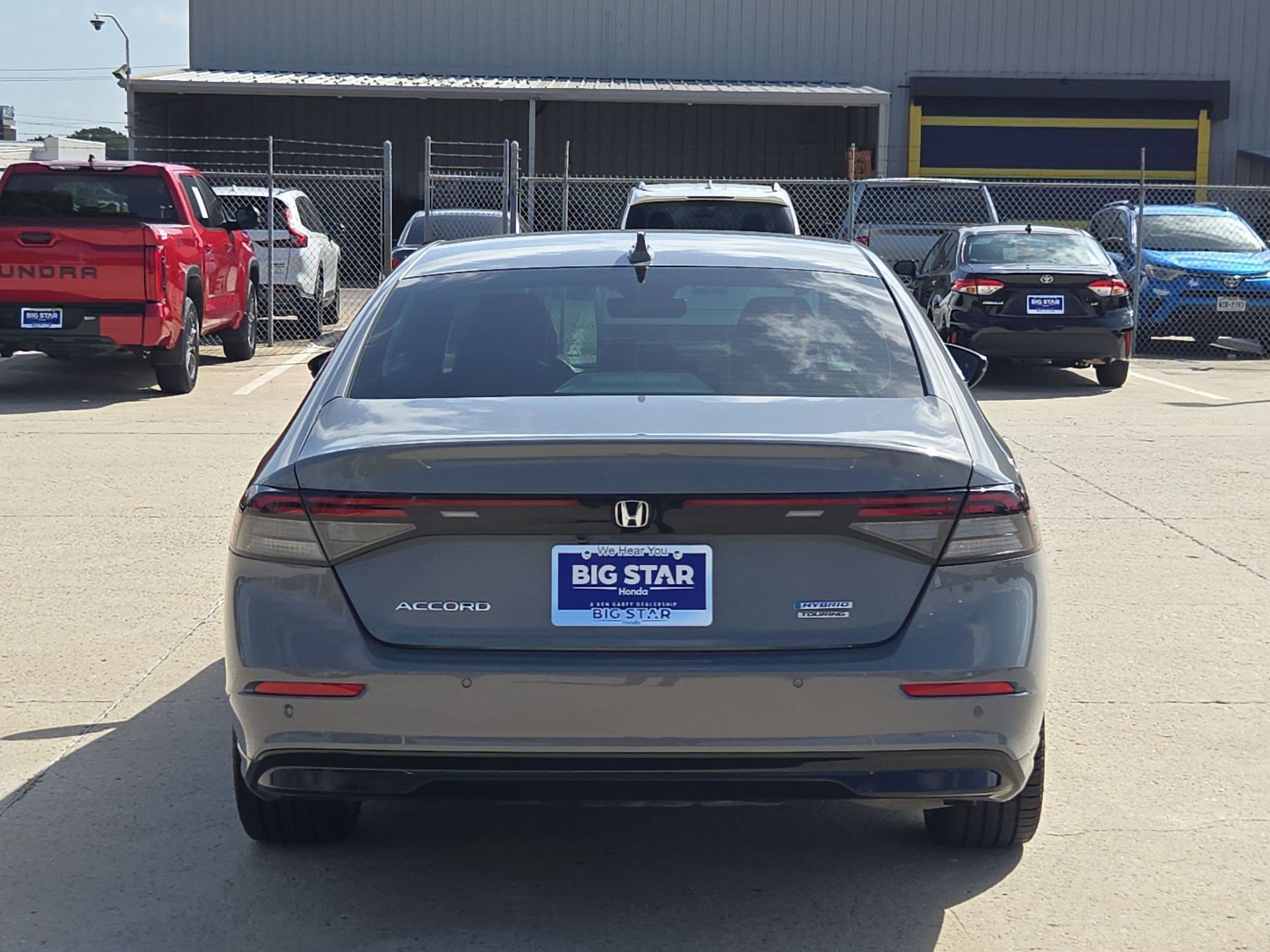 Certified Used 2025 Urban Gray Pearl Honda HYBRID TOURING image 4