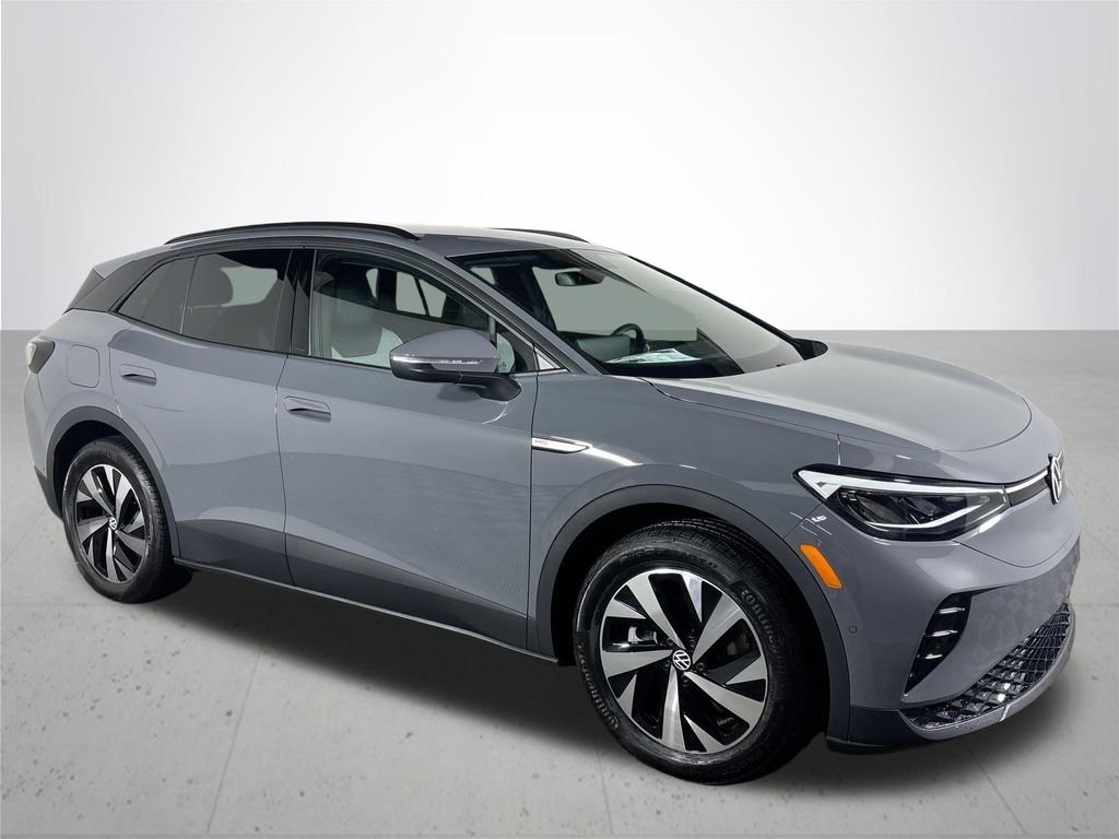 New 2025 Pure Gray Volkswagen Pro image 4