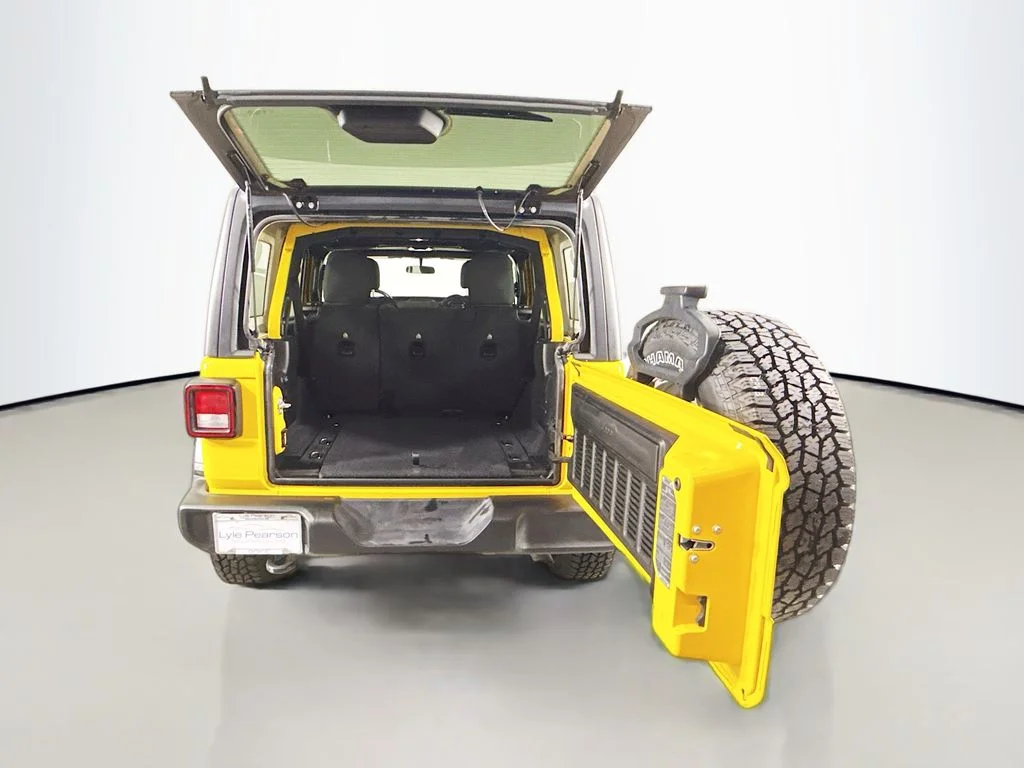 Used 2019 Hellayella Clearcoat Jeep Unlimited Sport S image 25