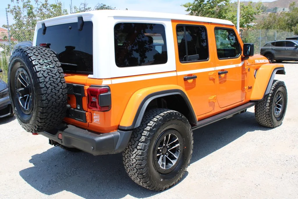 New 2026 Joose Exterior Paint Jeep Rubicon X image 4