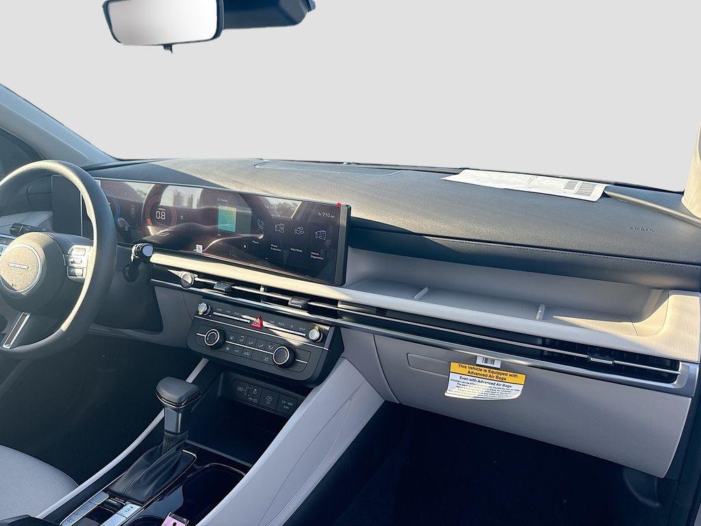 New 2026 Shimmering Silver Hyundai SE FWD image 21