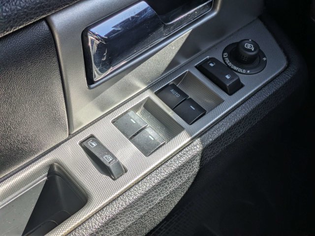 Used 2015 Black Ford XLT image 26