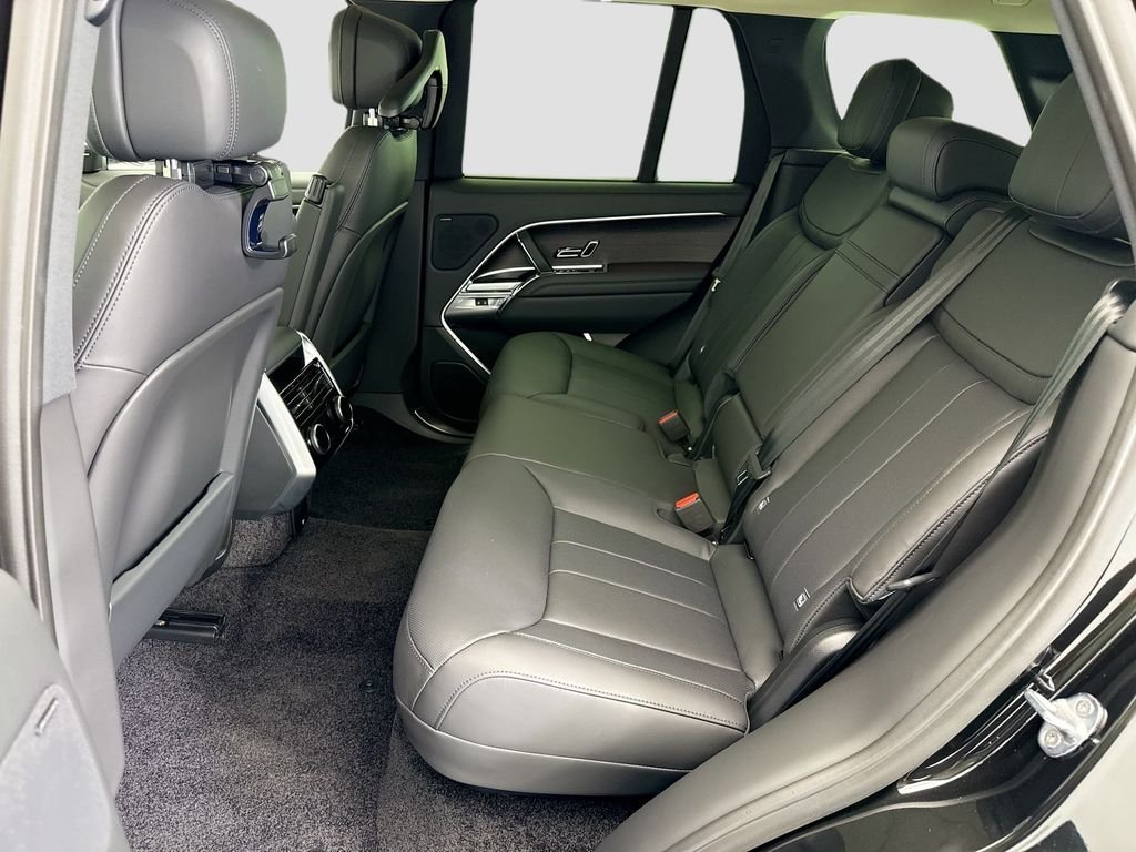 New 2026 Santorini Black LAND ROVER SE image 20