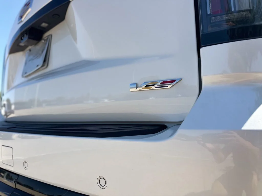 Used 2025 White Cadillac V-Series image 6
