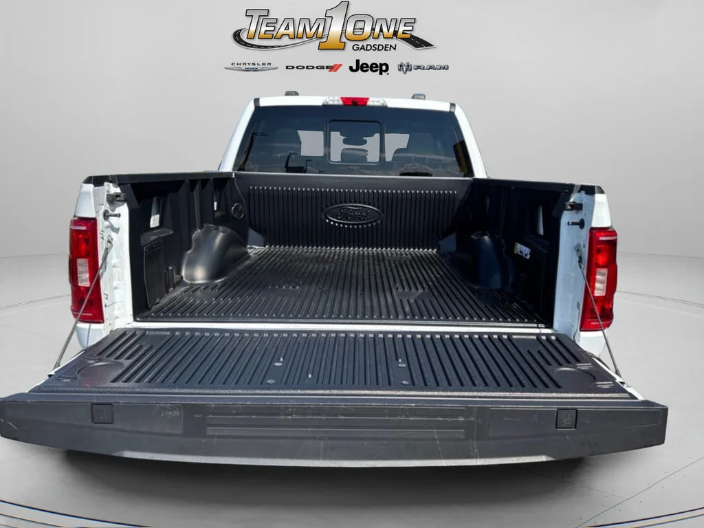 Used 2022 Oxford White Ford XLT image 10