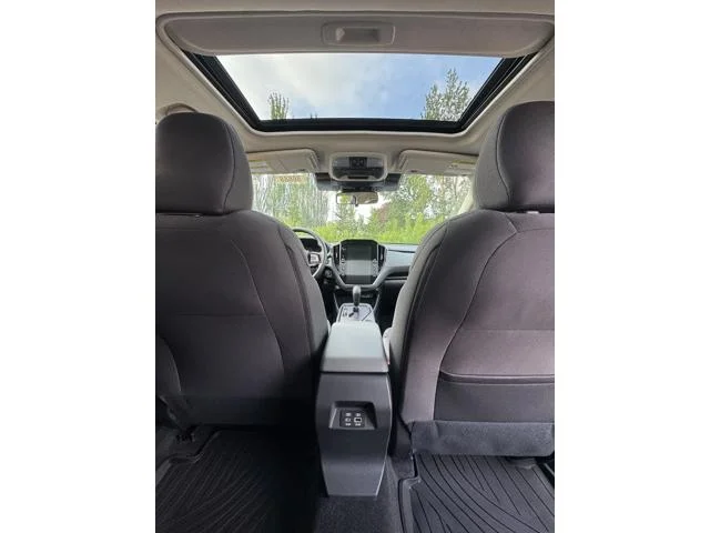 New 2026 SAPPHIRE BLUE PEARL Subaru Premium image 32
