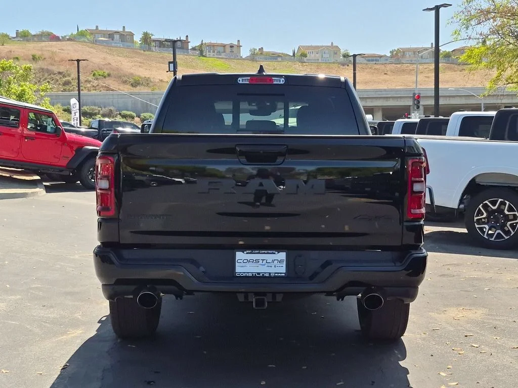 New 2026 Diamond Black Crystal Pearl-Coat Exterior Paint RAM Laramie image 5
