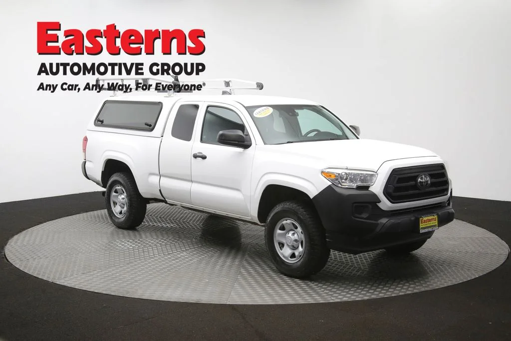 Used 2020 White Toyota SR image 46