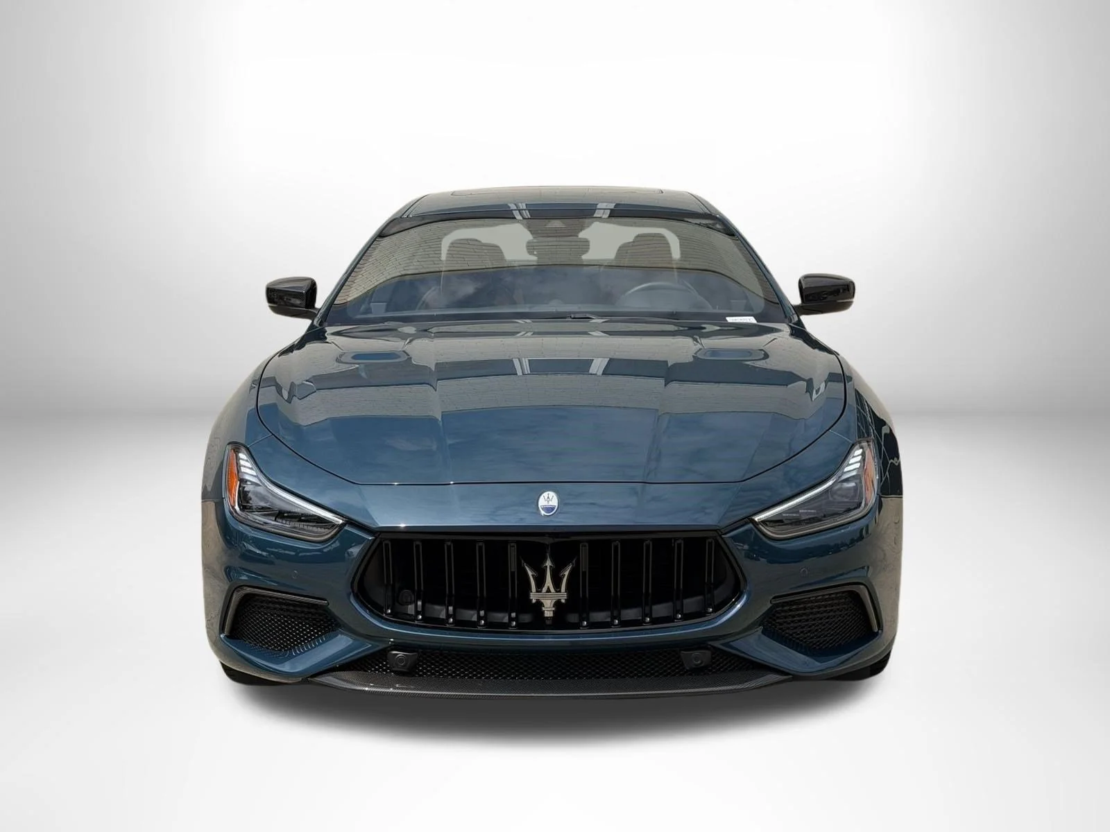 Used 2024 Blu Persia Metallic Maserati Trofeo 334 Ultima image 8