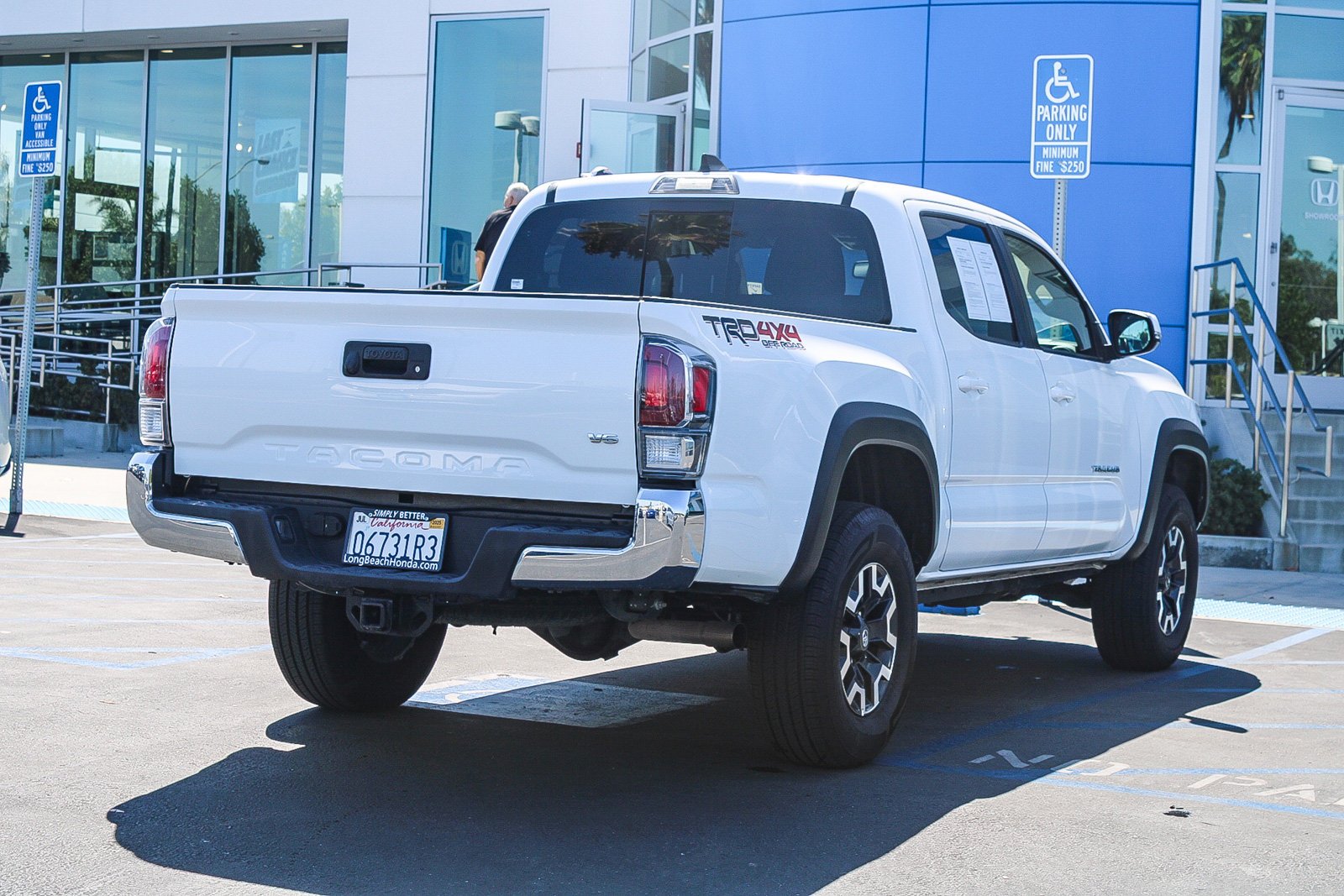 2023 Toyota Tacoma TRD Off Road - Photo 6