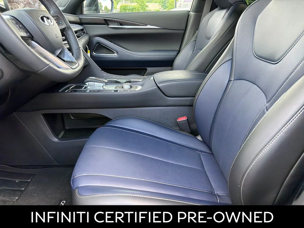 Certified Used 2026 Radiant White INFINITI SPORT image 19