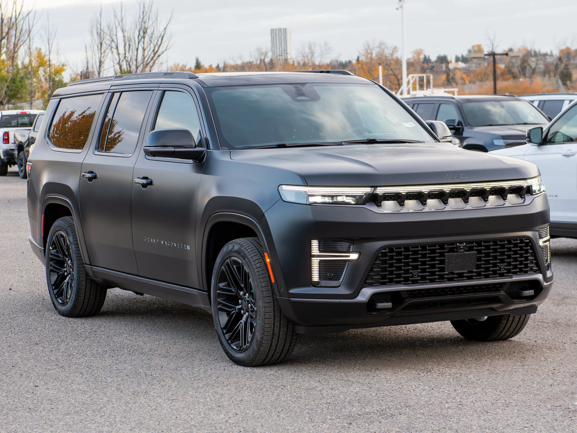 Used 2026 Black Jeep Limited Reserve* 4x4,STEALTH WRAP MATTE BLACK Nappa Leather, McIntosh Audio, Head-Up Display image 9