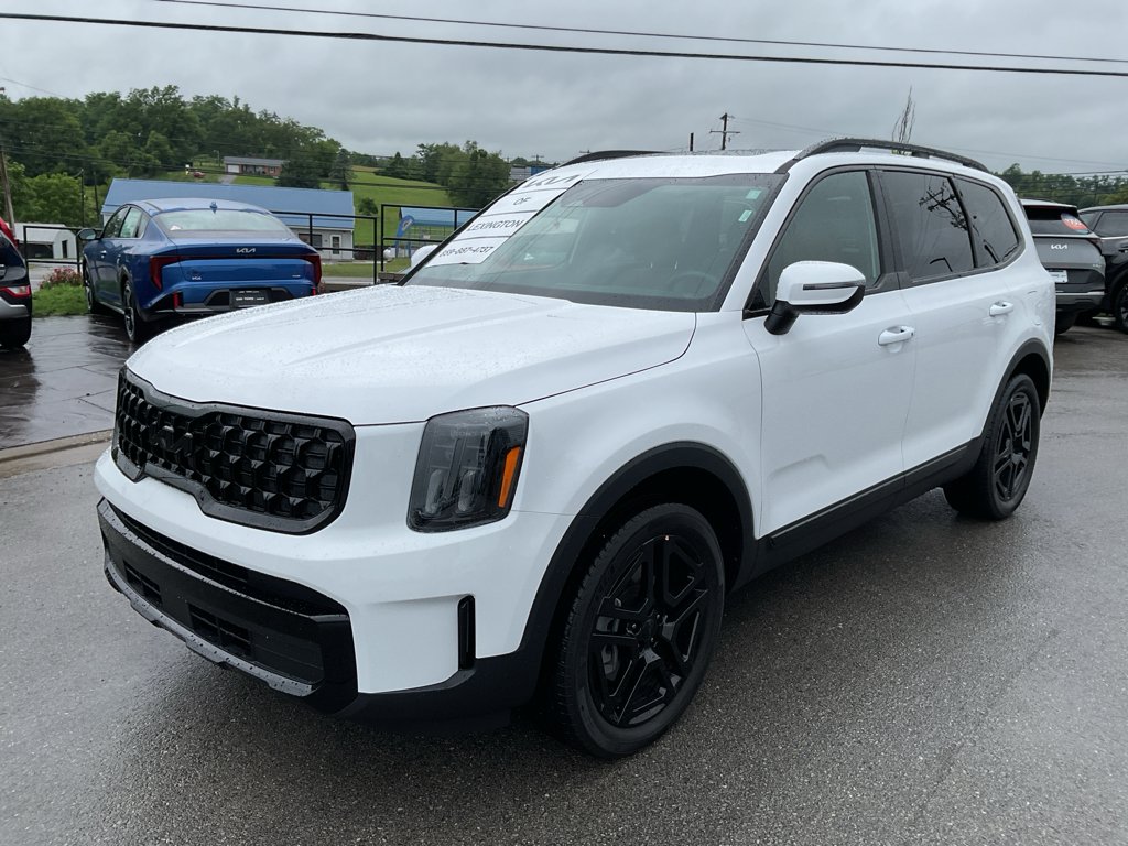 Used 2025 Glacial White Pearl Kia EX X-Line image 4