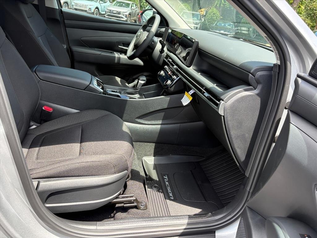 New 2026 Shimmering Silver Metallic Hyundai SEL image 27