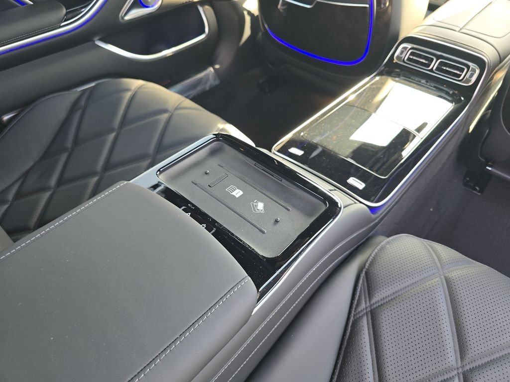New 2026 Obsidian Black Metallic Mercedes-Benz Maybach S 580 image 34