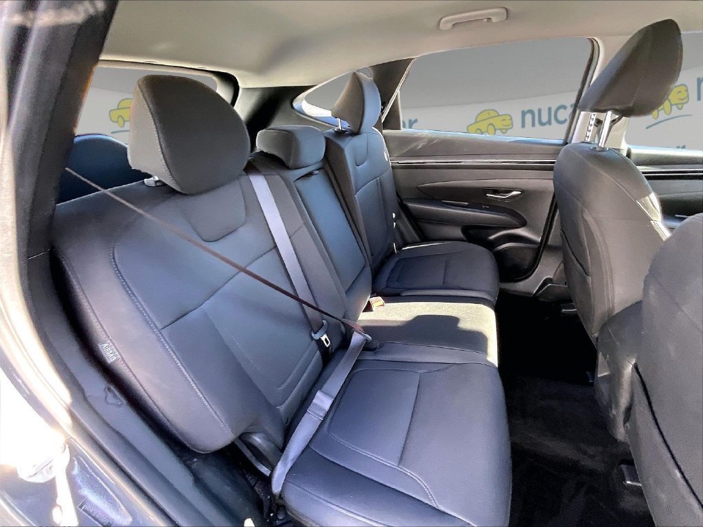 Used 2024 Hampton Gray Hyundai SE image 16