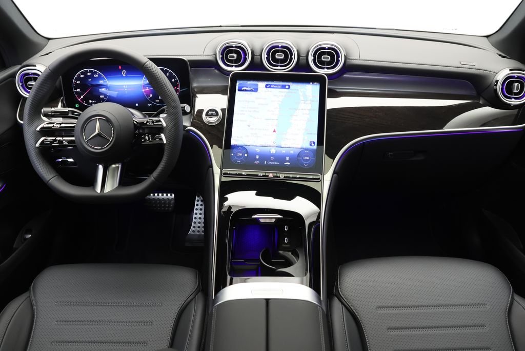 New 2027 Black Mercedes-Benz GLC 300 Coupe image 18