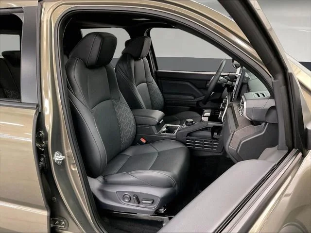 Certified Used 2025 BRONZE OXIDE Toyota  image 10