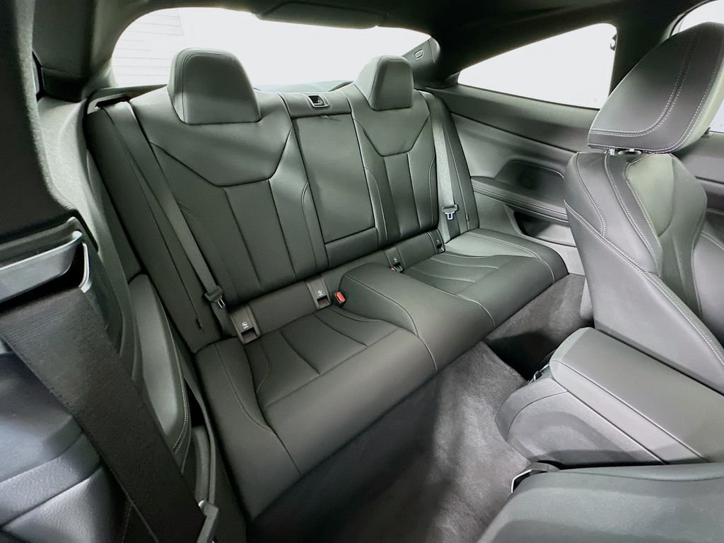 2025 BMW 4 Series 430i - Photo 28