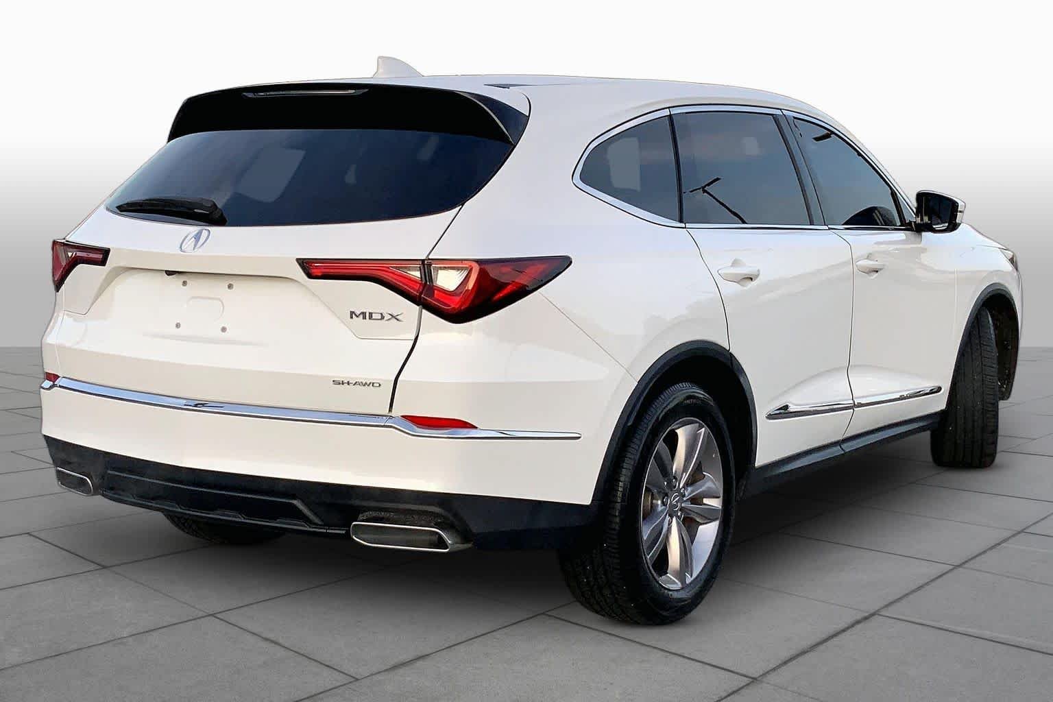 Used 2022 Platinum White Pearl Acura  image 12