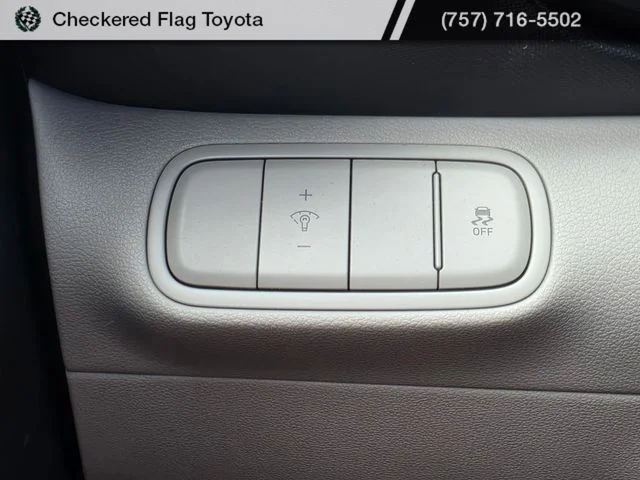 Used 2024 Green Apple Hyundai SEL image 11