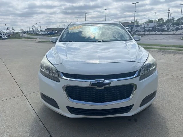Used 2014 Summit White Chevrolet LT image 4