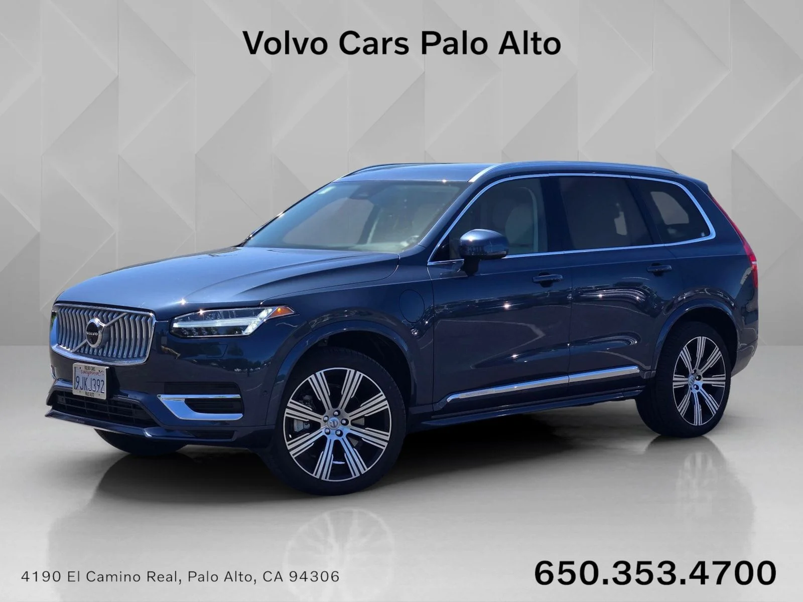 2024 Volvo XC90 T8 Recharge Plus Bright Theme 7-Seat 4WD's photo