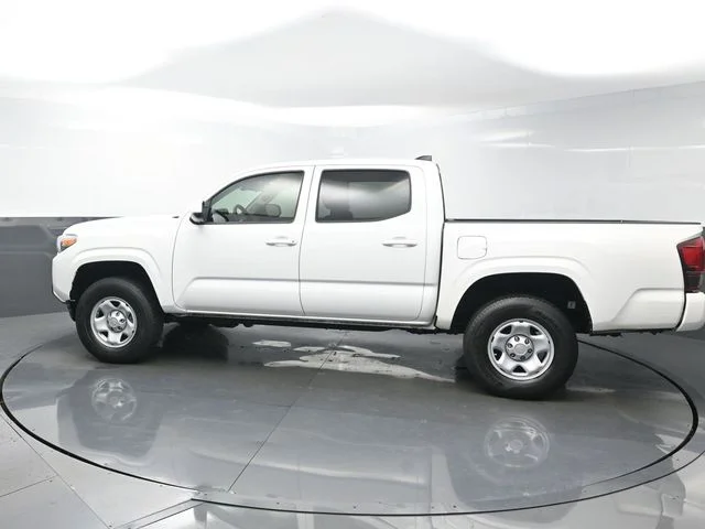 Used 2023 White Toyota SR image 4