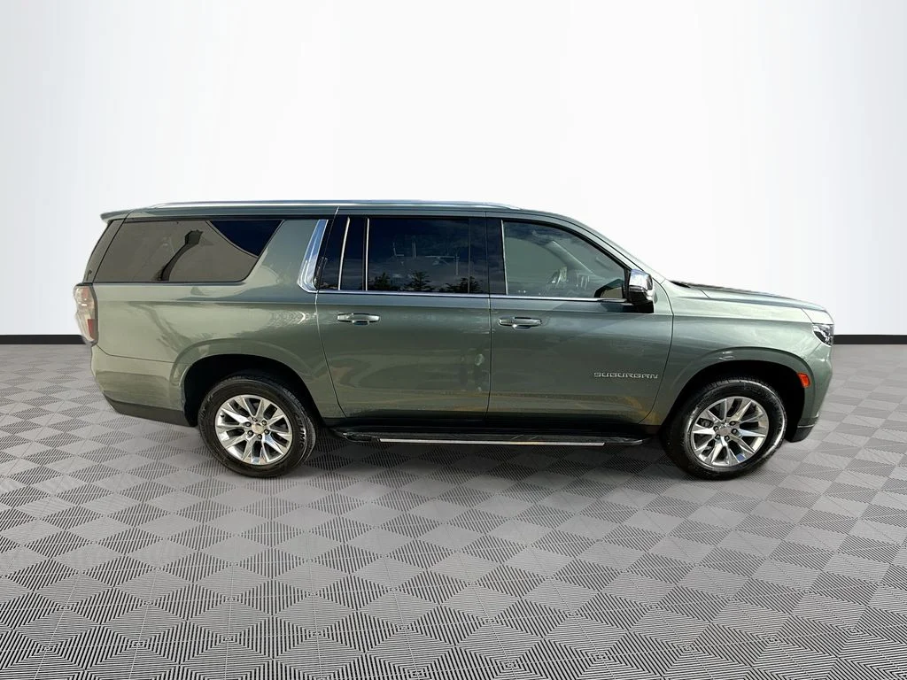Used 2024 Green Chevrolet Premier image 9