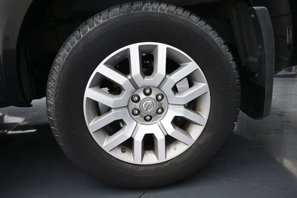 Used 2012 Black Nissan SL image 14
