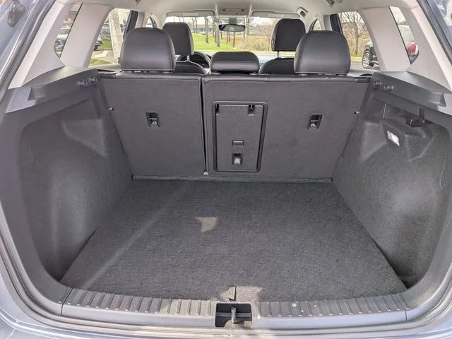 Used 2024 Gray Volkswagen 1.5T SE image 23