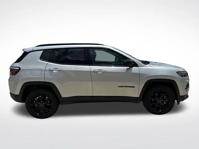 New 2026 Silver Jeep Latitude image 9