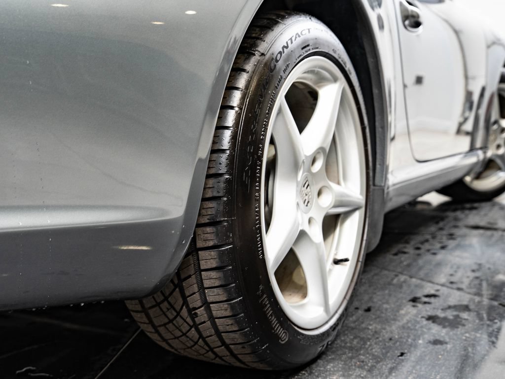 Used 2005 Seal Grey Porsche Carrera image 44