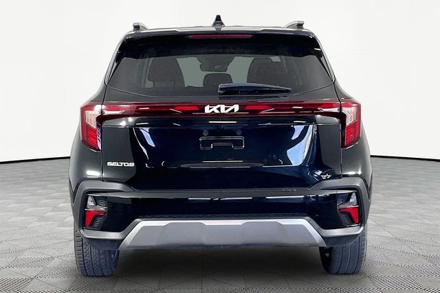 Used 2024 Black Kia EX image 5