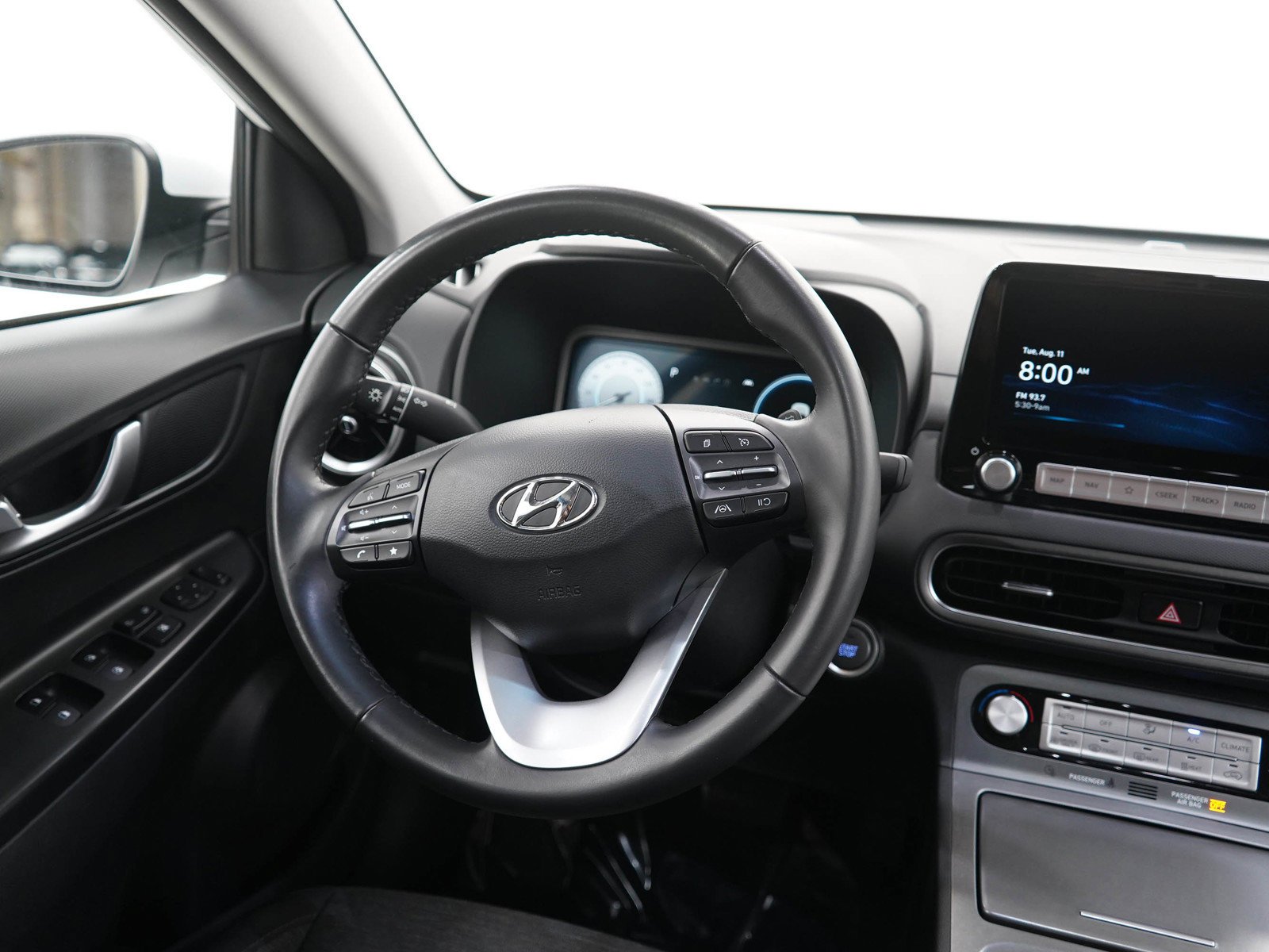 2023 Hyundai Kona EV SEL - Photo 14