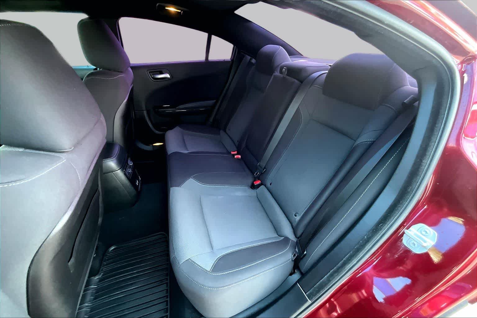 Used 2019 Octane Red Pearlcoat Dodge SXT image 21