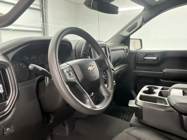 2023 Chevrolet Silverado 1500 Custom - Photo 16
