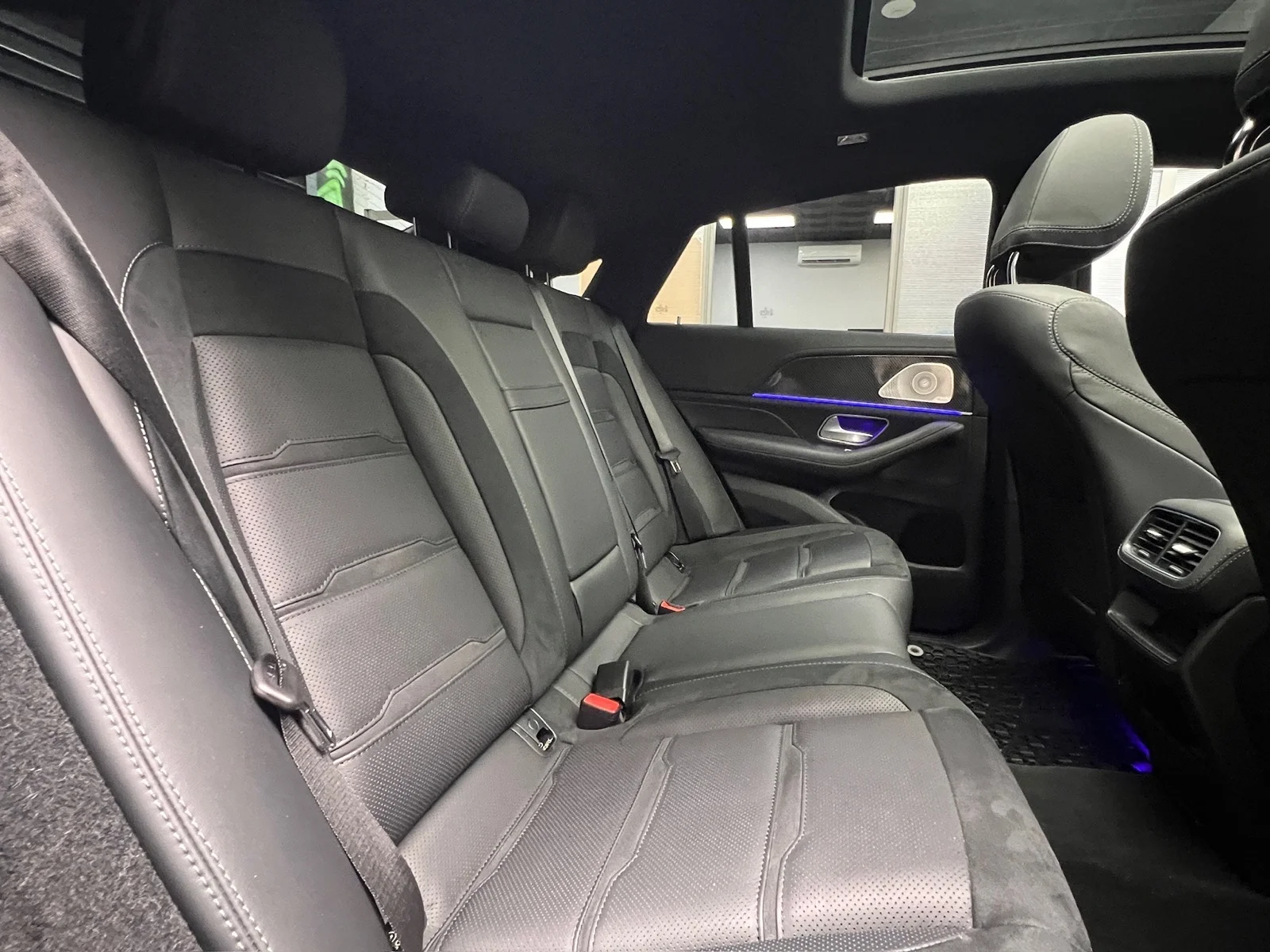 Used 2023 Selenite Grey Metallic (992) Mercedes-Benz AMG® GLE 53 image 24