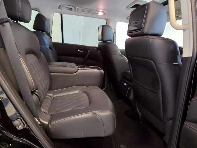Used 2023 Black Nissan Platinum image 18