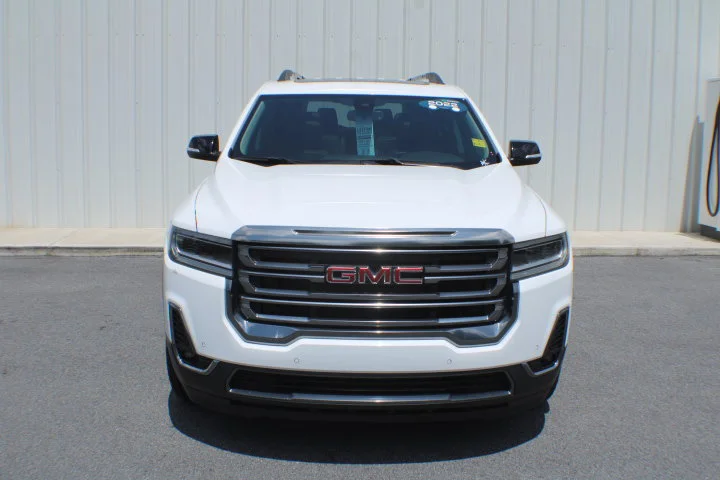 Used 2022 Summit White GMC AT4 image 19