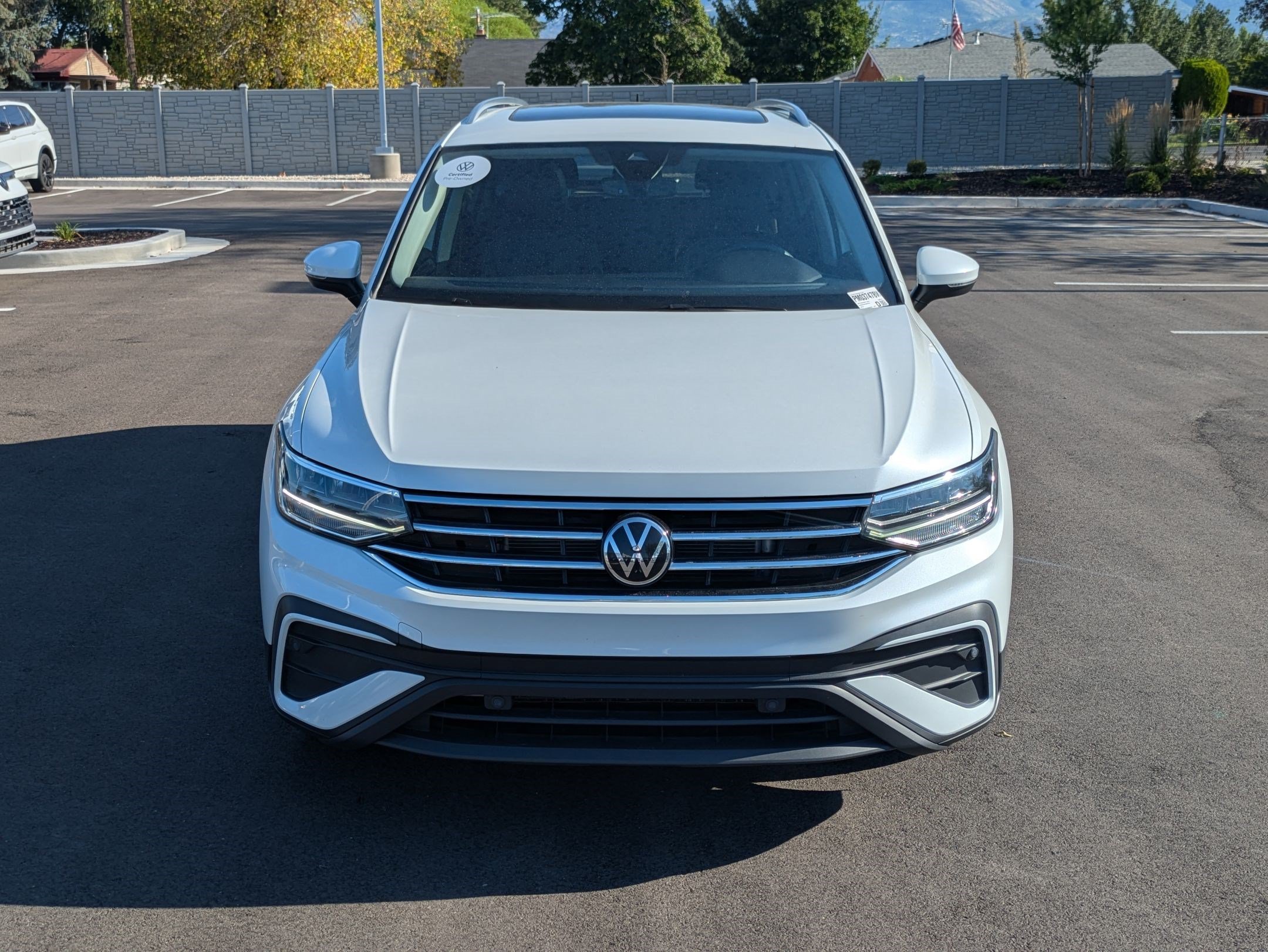 Certified Used 2023 Opal White Volkswagen SE image 10