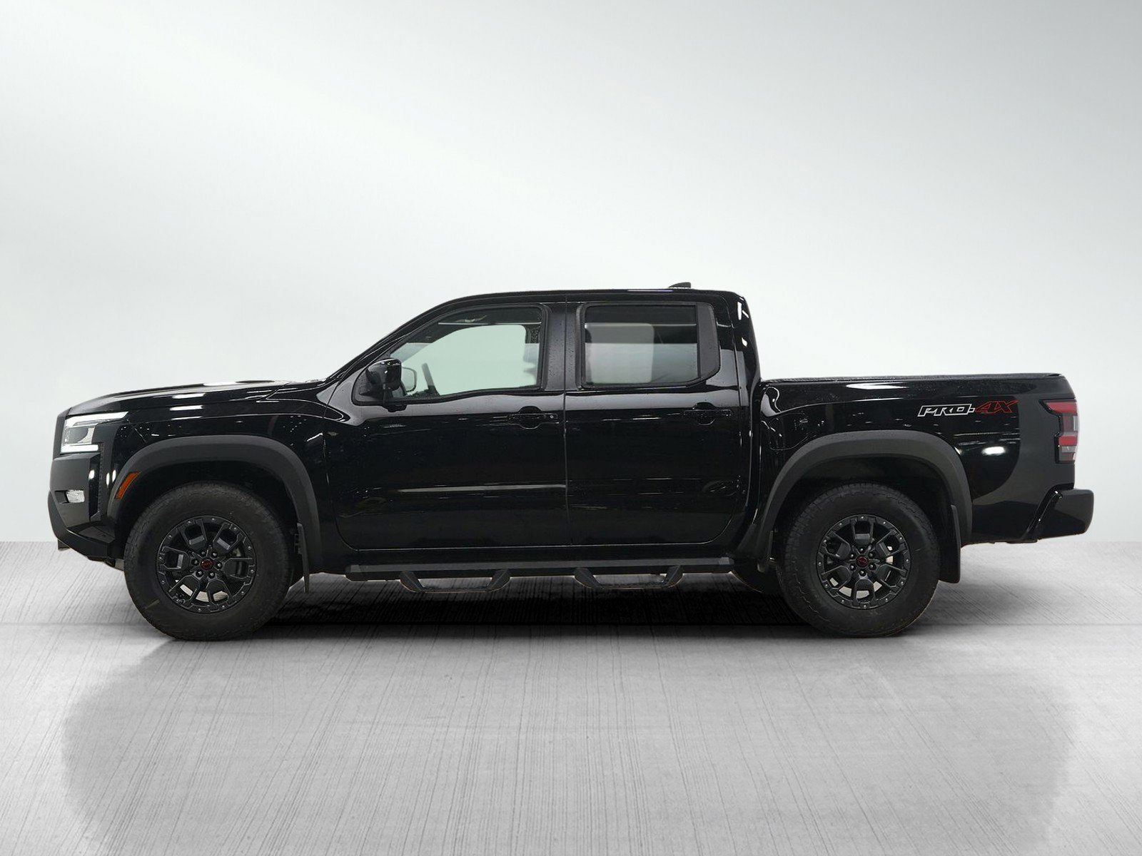 Used 2024 Nissan Frontier PRO-4X with VIN 1N6ED1EK7RN657451 for sale in Minneapolis, Minnesota