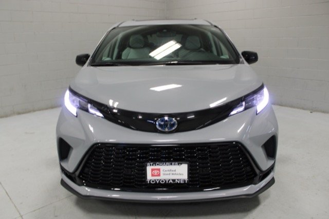 Certified Used 2025 Gray Toyota xse image 2